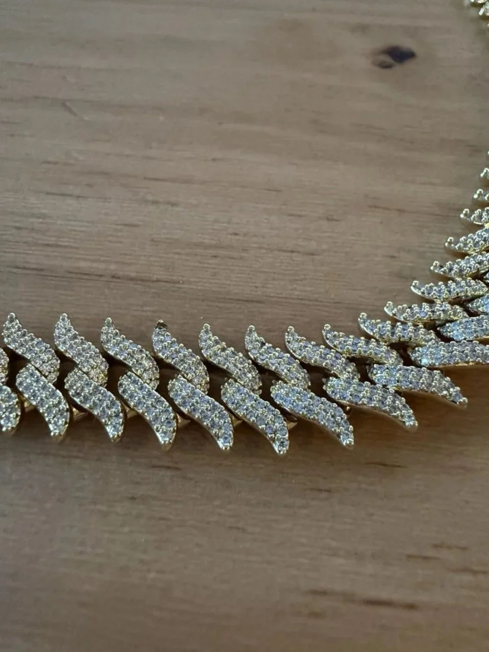 The Gold Gods Spiked Laurel Diamond Cuban Chain 18K Gold Plated VS CZ 22
